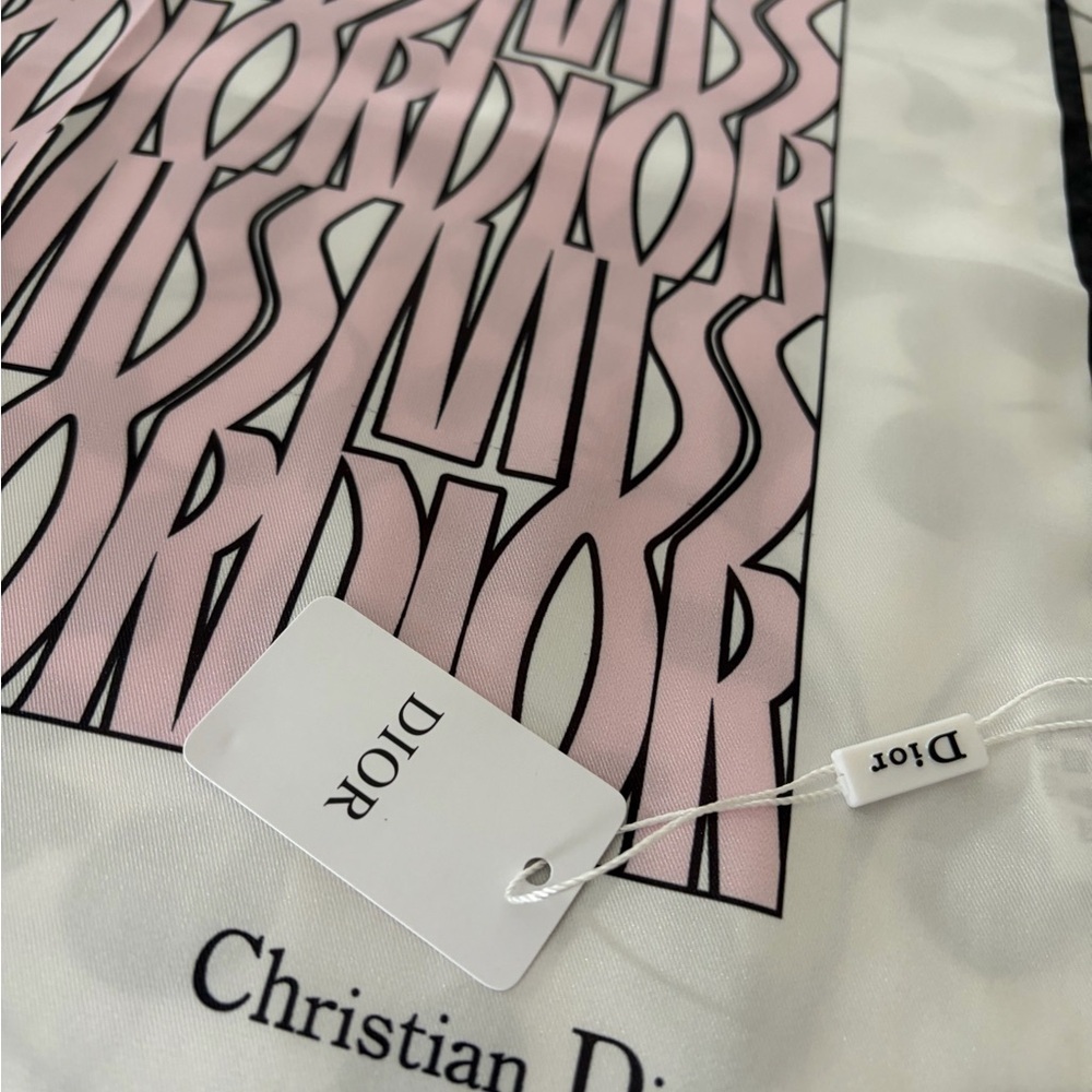 Christian Dior VIP / GWP Shawl Scarf – Light Pink - Picture 8 of 8